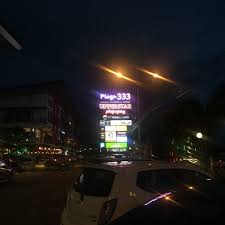 International commerce centre, currently the tallest building in hong kong at 484 m (1,588 ft), completed in 2010; Photos At Plaza 333 10 Tips From 925 Visitors