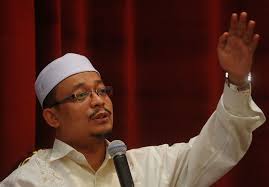 Ustaz kazim membuat laporan polis terhadap saya dan syed azmi kerana 'memfitnah' beliau. File Ustaz Kazim Elias 8554303952 Jpg Wikimedia Commons