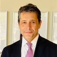 300+ "Craig D." profiles