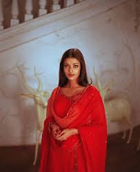 Aishwarya In Simple Salwar Kameez Movie Dil Ka Rishta Fashion Aishwarya Rai Bachchan Vintage Bollywood