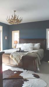 Farmhouse Rustic Style Bedroom Decorating Ideas Blue Master Bedroom Brown Master Bedroom Master Bedroom Interior