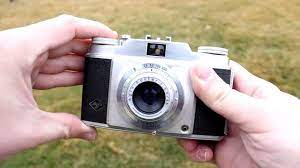 Maybe you would like to learn more about one of these? Agfa Silette Vintage Camera Review Camera Clubhouse Youtube