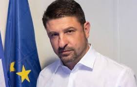 Σύμφωνα με πληροφορίες, ο υφυπουργός πολιτικής προστασίας, θα ανακοινώσει νέα χαλάρωση των περιορισμών. Yfypoyrgos Politikhs Prostasias Kai Diaxeirishs Krisewn O Nikos Xardalias Astinomiko Gr