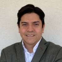 90+ perfiles de «Bayona»