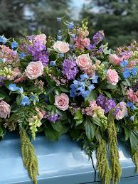 If you choose to call or order online, you will instantly feel. Farmhouse Floral Gifts