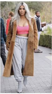 How kardashian west keeps warm and chic in a wardrobe of luxurious, cocooning coats from the italian house. ØªØ­Ù‚ÙŠÙ‚ Ø£Ù‚ØµÙ‰ Ù‚Ø¯Ø± Ø­ÙŠ Ù…Ù†Ø§ÙˆØ±Ø© Max Mara Teddy Coat Kim Kardashian Dsvdedommel Com
