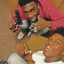 Listen to [BONUS] Ten Toes Down Challenge by Kvng Zeakyy in King Zeakyy  playlist online for free