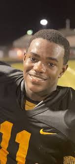 Devon Dorris's Instagram, Twitter & Facebook