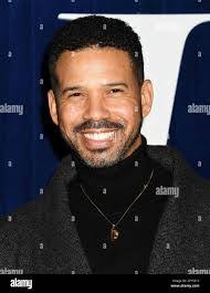 Thomas Crosson's Instagram, Twitter & Facebook