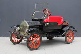 If oil is leaking on a briggs and stratton 18.5 horsepower engine, it is likely a seal is bad. Sold Child S Car Ford Model T Powered By 3 5hp Briggs Stratton Petrol Engine 180cm Long Auctions Lot 5 Shannons