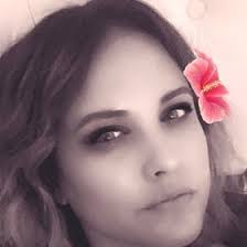 Nicole Holley's Instagram, Twitter & Facebook