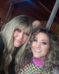 An incredible weekend @sundanceresort playing the @bluebirdcafetn shows. An  exquisite setting outside looking at the mountains and into the faces of  some of the nicest people we've ever met! Thank you Mari