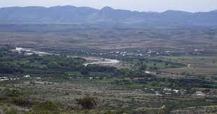 Paisaje De Matorral Xerofilo Sur Oeste Chihuahuense En Julio De 2015 Entre La Sierra Tarahumara Y Los Semidesiertos De Ch Paisajes Chihuahua Sierra Tarahumara