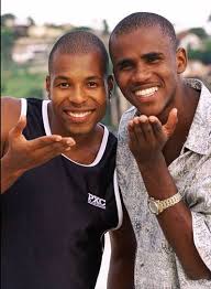 Features song lyrics for claudinho e buchecha's claudinho & buchecha album. Claudinho E Buchecha Popline