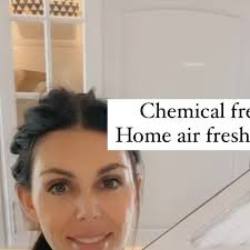 Amanda Albrecht Illinois Realtor + Content Creator