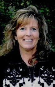 Ann Hoyt's Instagram, Twitter & Facebook