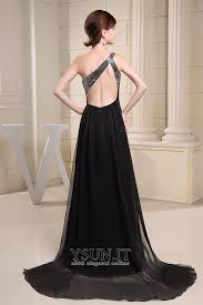 Intrigante e particolare incrocio sul retro che impreziosisce la profonda scollatura sulla schiena. Vestito Nero Lungo Scollo Asimmetrico Semplici Naturale Schiena Nuda Www Ysun It