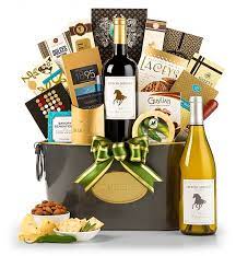 Oye happy has the best surprise birthday gifts online for him, to delight your special man on his birthday. 7ismylife A Birthday Gift For A Man