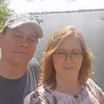 Ronda Varney's Instagram, Twitter & Facebook