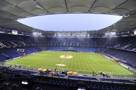 Der hamburger sv bleibt zwischen den partien in sandhausen und regensburg im süden deutschlands und schlug seine zelte am freitag in herzogenaurach… Volksparkstadion Hamburg Afp Photo John Macdougall Hamburger Sv Stadion Hamburg