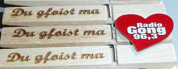 Holzgravuren Glasgravuren Metallgravuren Steingravuren