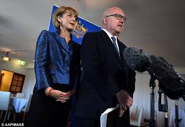 Someone please get michaelia cash a curry already. Queensland Senator Michaelia Cash Slammed For Awkward Comment On Abc Kitchen Cabinet Daily Mail Online