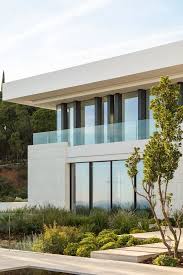 Villa Contemporaine A Sao Paulo Bresil En 2020 Villa Contemporaine Maison Style Architecte