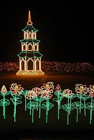 Home tour tickets are sold in the entrance building. Bellingrath Gardens