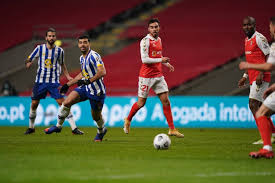 Mais uma vez, benfica a desiludir (e muito) na sua forma de jogar. Braga E Porto Empatam No Primeiro Jogo Da Semifinal Da Taca De Portugal Lance