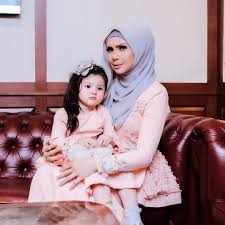 Why should you choose rozita che wan dresses? Kumpulan Gambar Instagram Rozita Che Wan Gambarinsta