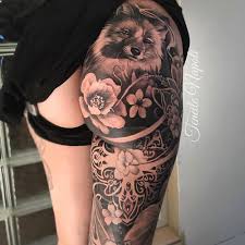 It is also unique in that it's not done in the traditional black and gold leopard colors, but in vibrant reds and purples. 125 Best Thigh Tattoos For Women Cute Design Ideas 2021 Guide