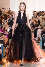 See Every Look From The Elie Saab Fall 2018 Couture Collection Couture Gowns Haute Couture Gowns Black Evening Dresses