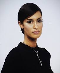 Karen Farrah's Instagram, Twitter & Facebook