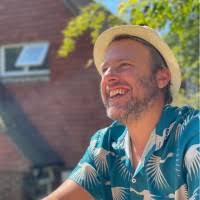 3700+ "Simms" profiles