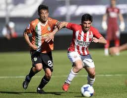 Banfield reserves vs estudiantes lp reserves head to head record shows that of the recent 6 meetings they've had, banfield reserves has won 2 times and estudiantes lp reserves has won 1 times, 3 times they has ended in a draw. Banfield Locura Banfield Vs Estudiantes Lp