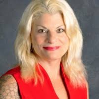 Susan Fairhurst's Instagram, Twitter & Facebook