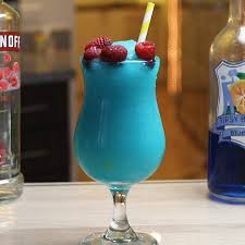 Frozen Blue Raspberry Tipsy Bartender Recipe Raspberry Drink Raspberry Vodka Drinks Frozen Drinks