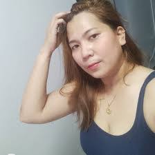 Elma Morales's Instagram, Twitter & Facebook