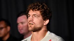 Ben Askren, ex estrella de las MMA, recibe un doble trasplante de pulmón  tras una neumonía