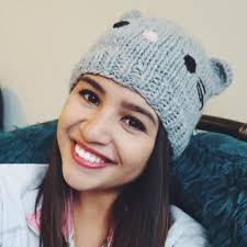 Mallory loar (@insanelygaming)