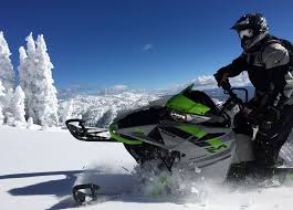 Like the 2017 mountain cat, this 2018 m 8000 sno pro is fitted with the 1.125″ dropped driveshaft. 2018 Arctic Cat M8000 Sno Pro 153 Review Snowmobile Com