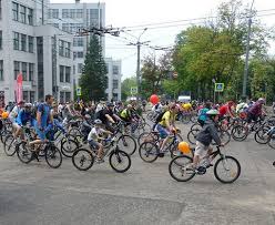 Харьков готовится к проведению велодня. V Harkove Proshel Veloden 2018 Fotoreportazh Vechernij Harkov