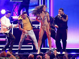 No me doy por vencido. Justin Bieber S Grammy Was Sent To Marc Anthony S Producer Daily Mail Online