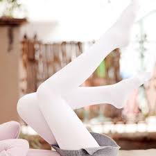 Accédez aux dernières tendances avec notre sélection pour femme, homme et enfant. Epingle Sur Collants Femme