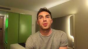 This gay porn star revealed his HIV status in an inspiring video | PinkNews
