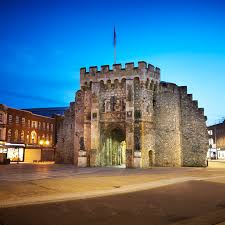 It is located on the southern coast of great britain, approximately 70 mile. 10 Things You Didn T Know About Southampton Mayflower