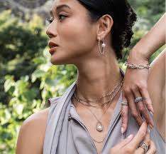 Engagement Rings, Diamond Jewelry, Gemstone Jewelry, Jewelry repairs