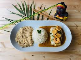 Dadinhos De Tapioca 6 Des De Tapioca Au Parmesan Gelee De Goyave Et Piment Doux Picture Of Posto 9 Clichy Tripadvisor