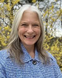 Down to 4: WES' Hallowell makes Maine Teacher of the Year finals