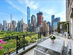 Appartements, condos, townhouses et propriétés de luxe à manhattan et brooklyn. Les Incroyables Penthouse De Sting A New York Et Villa De Celine Dion En Floride Sont A Vendre Challenges